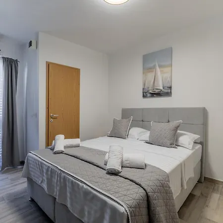 Oda ve Kahvaltı Valamare Podstrana