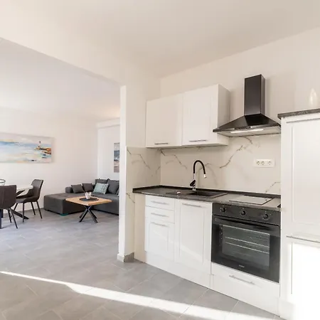 Valamare Bed & Breakfast Podstrana