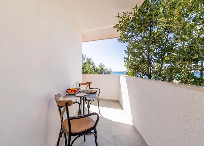 לינה וארוחת בוקר Valamare