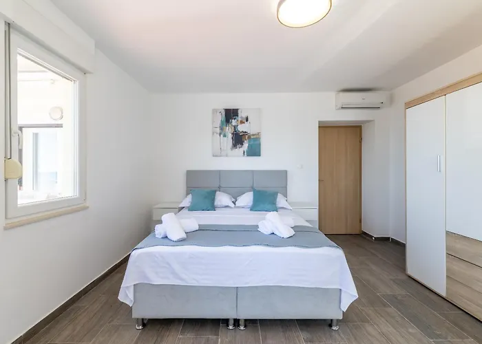 Valamare לינה וארוחת בוקר פודסטראנה